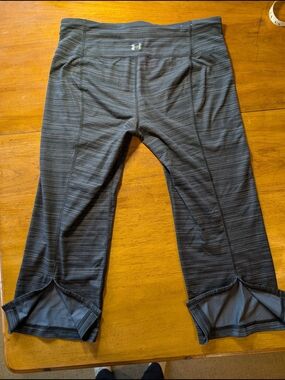 Under Armour Women's Black Gray Striped Performance Joggers